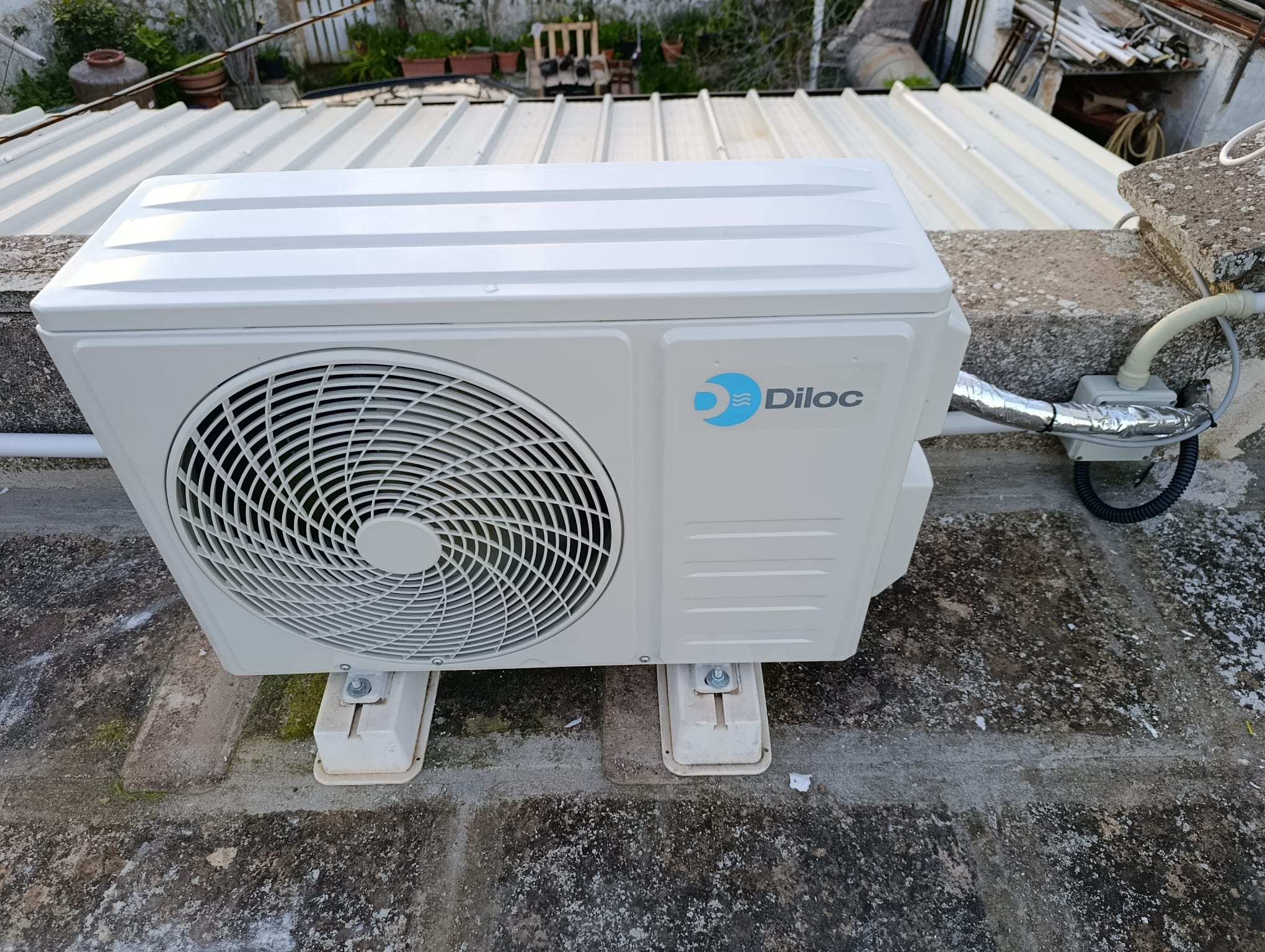 Climatizzatore Diloc unità esterna installata